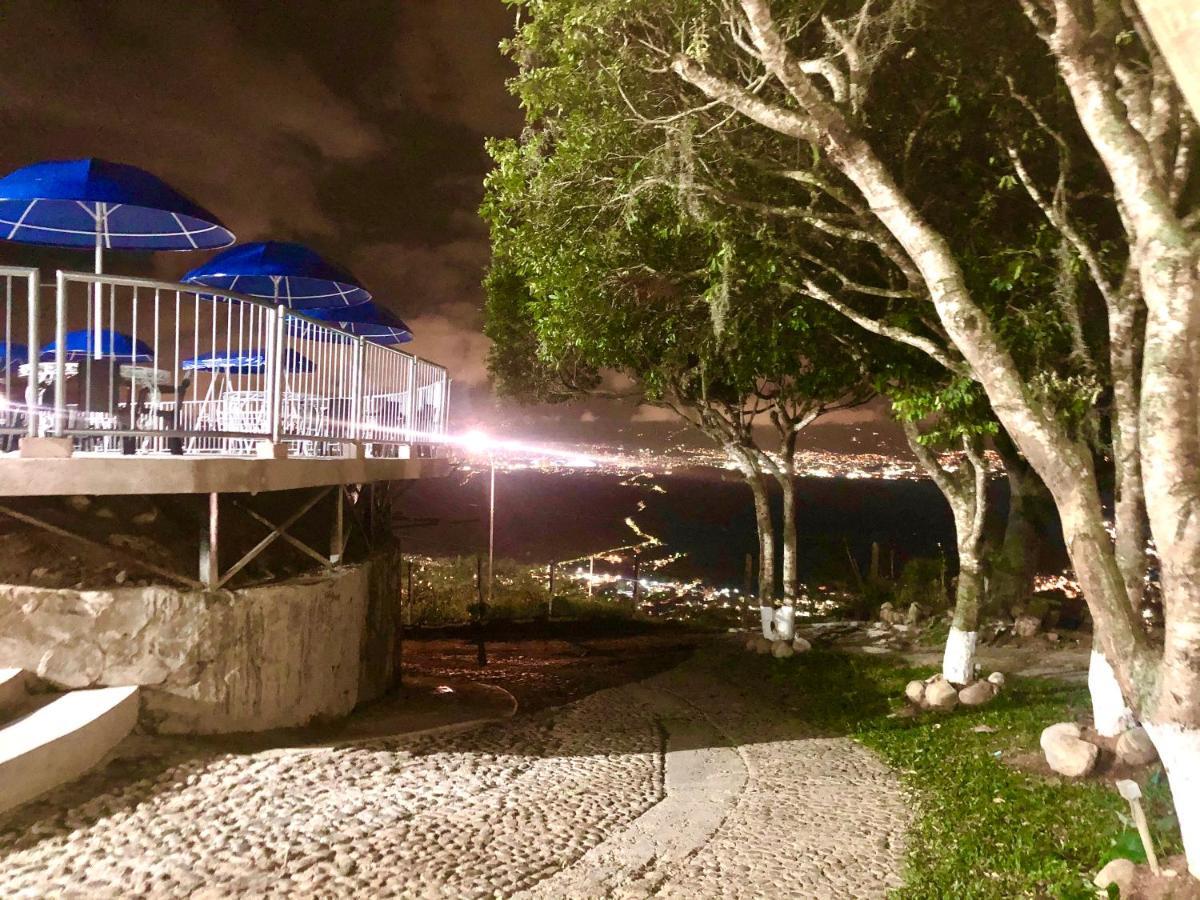 Hotel Giron Campestre Εξωτερικό φωτογραφία